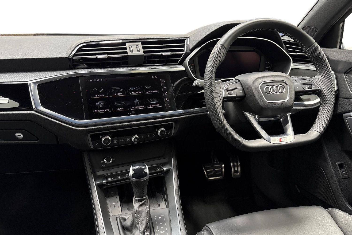 Used Audi Q3 2025 for sale - 76520081: Photo 15