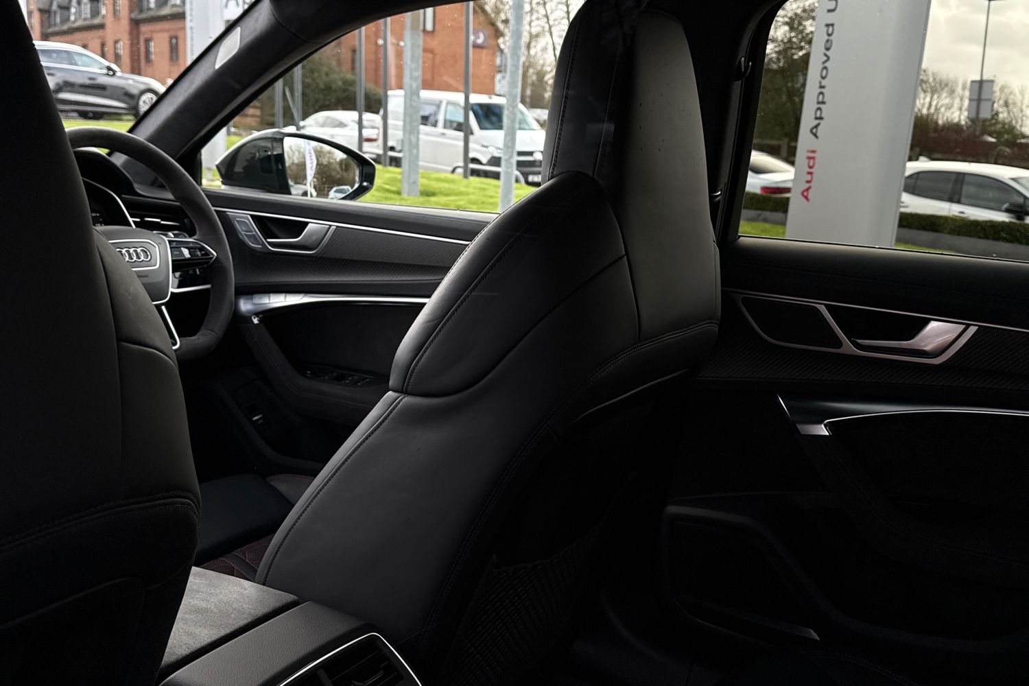 Used Audi RS6 Avant 2024 for sale - 77919374: Photo 30