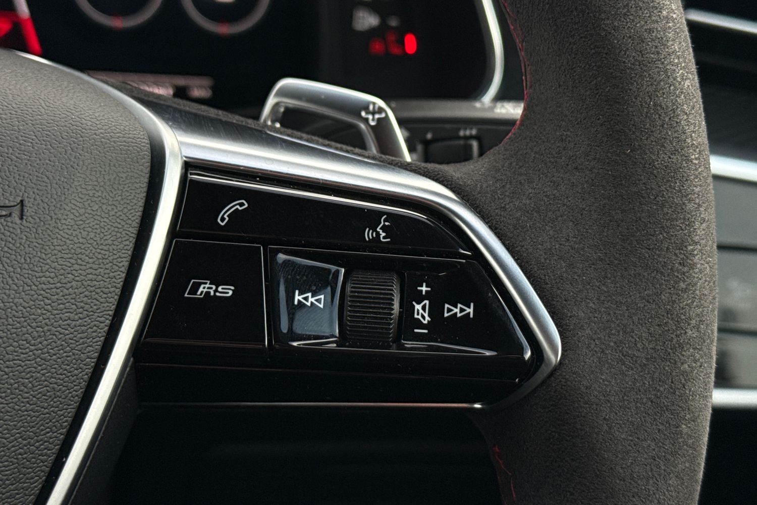 Used Audi RS6 Avant 2024 for sale - 77919374: Photo 40