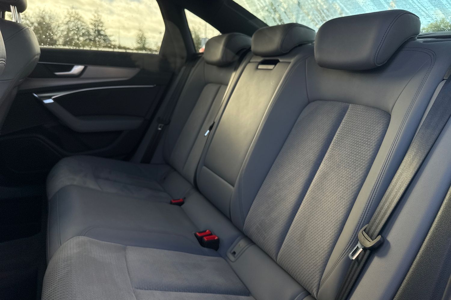 Used Audi A6 Saloon 2022 for sale - 76300362: Photo 19
