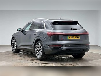 Used Audi Q8 2025 for sale - 78367762: Photo