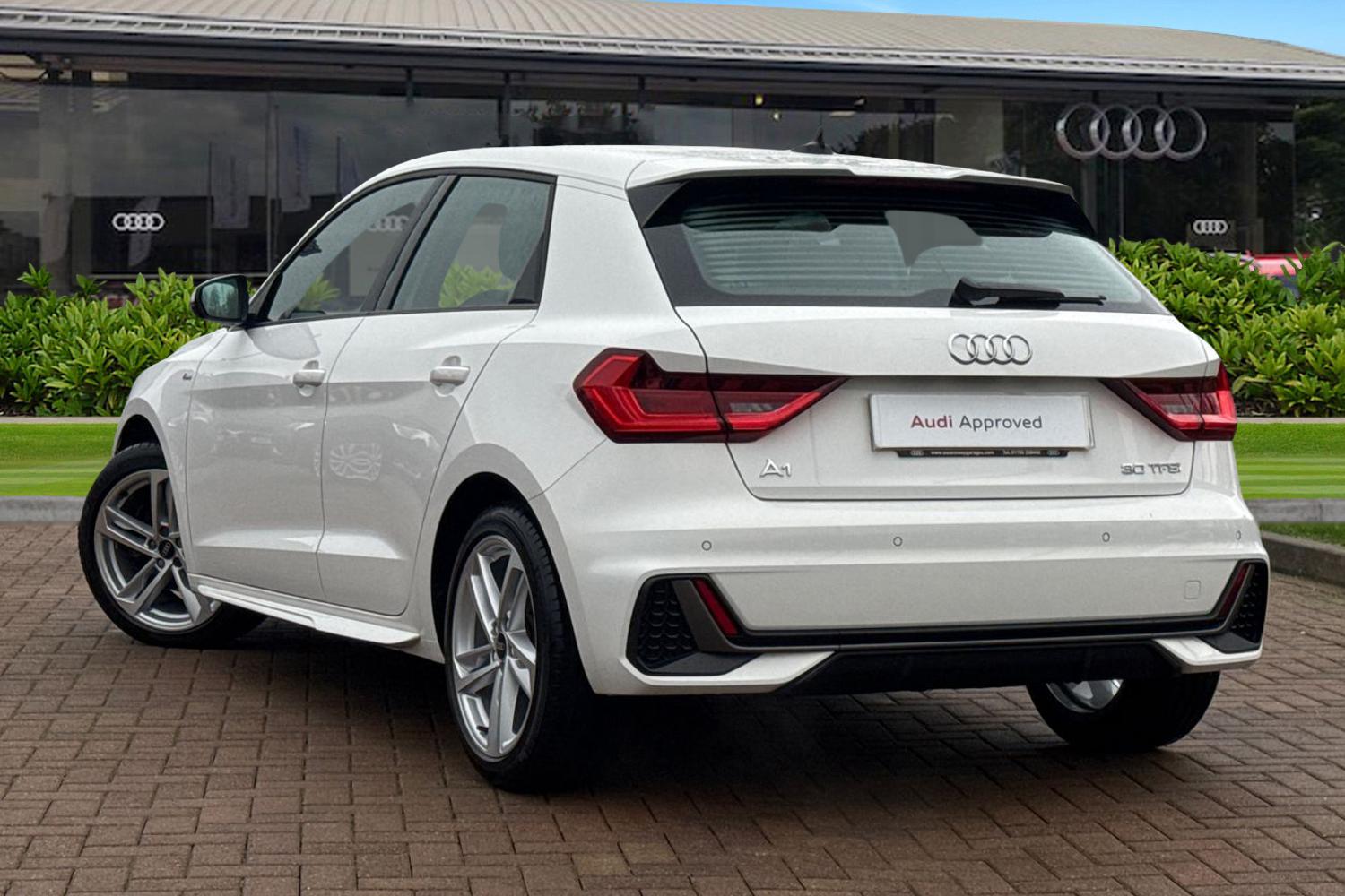 Used Audi A1 2023 for sale - 77340941: Photo 2