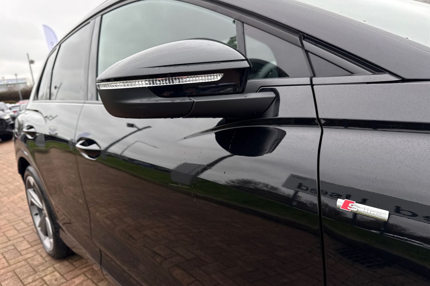 Used Audi Q4 e-tron 2024 for sale - 77787327: Photo 28