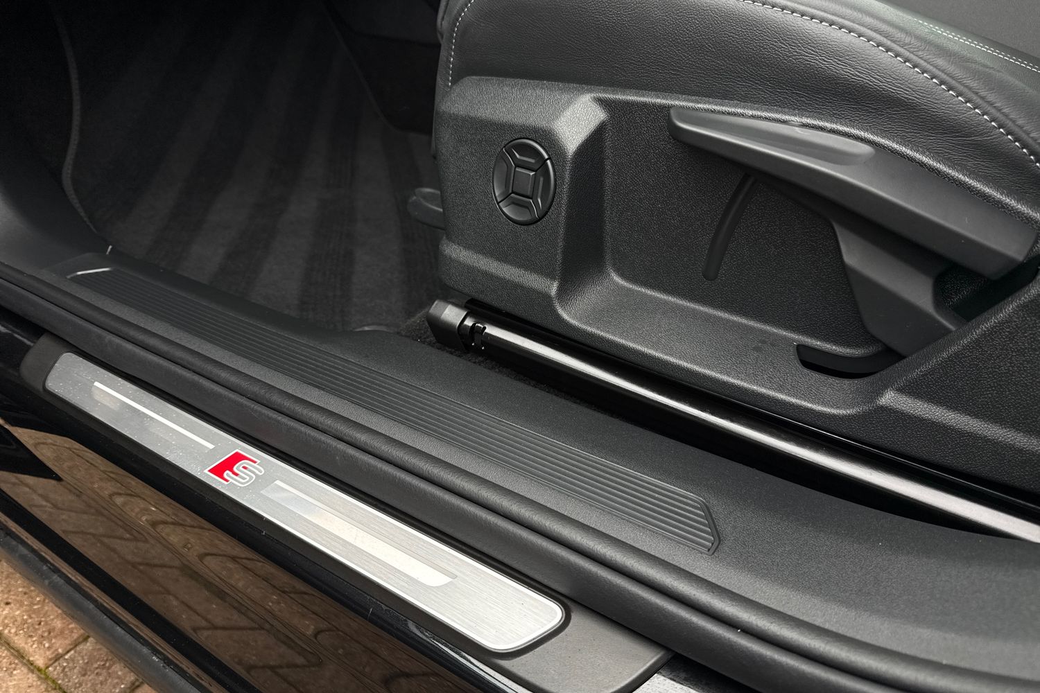 Used Audi Q4 e-tron 2024 for sale - 77787327: Photo 33