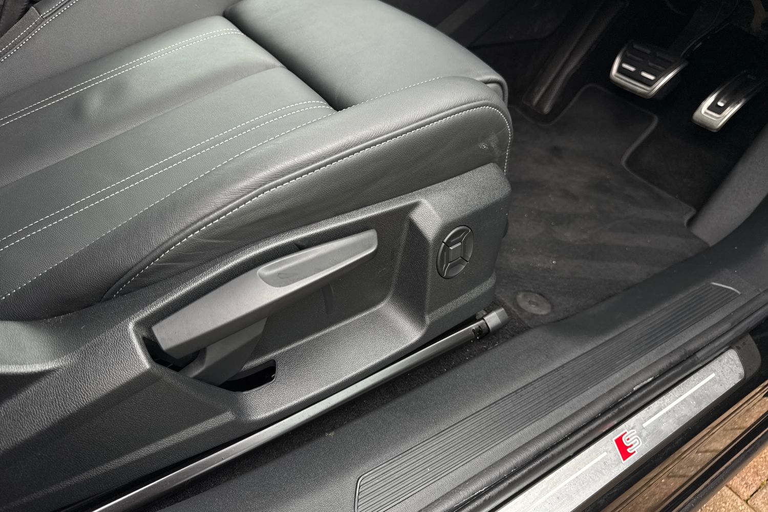 Used Audi Q4 e-tron 2024 for sale - 77787327: Photo 44