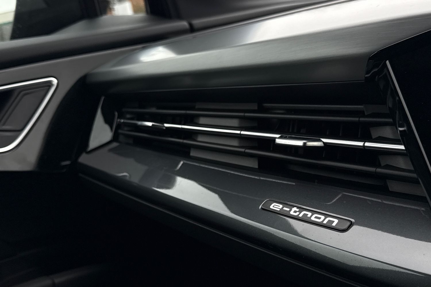 Used Audi Q4 e-tron 2024 for sale - 77787327: Photo 59