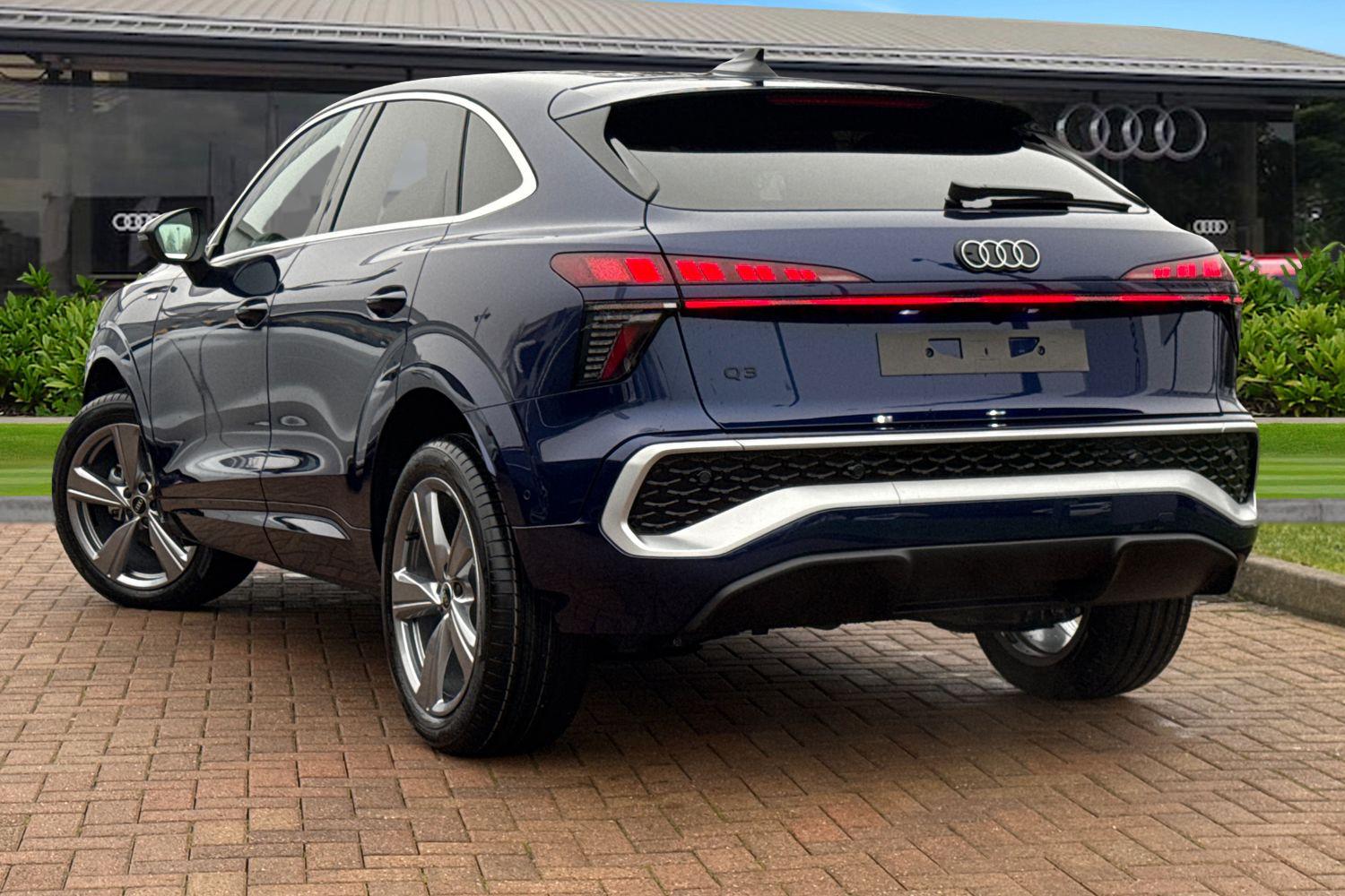 Used Audi Q3 2026 for sale - 77374348: Photo 2