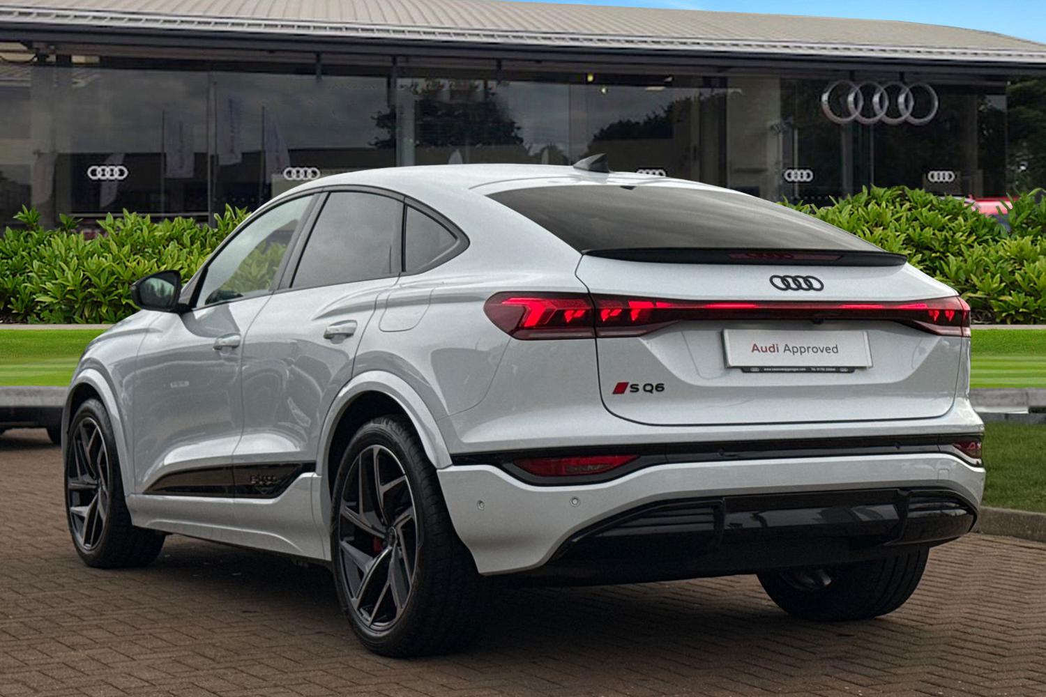 Used Audi Q6 e-tron 2025 for sale - 77996518: Photo 2