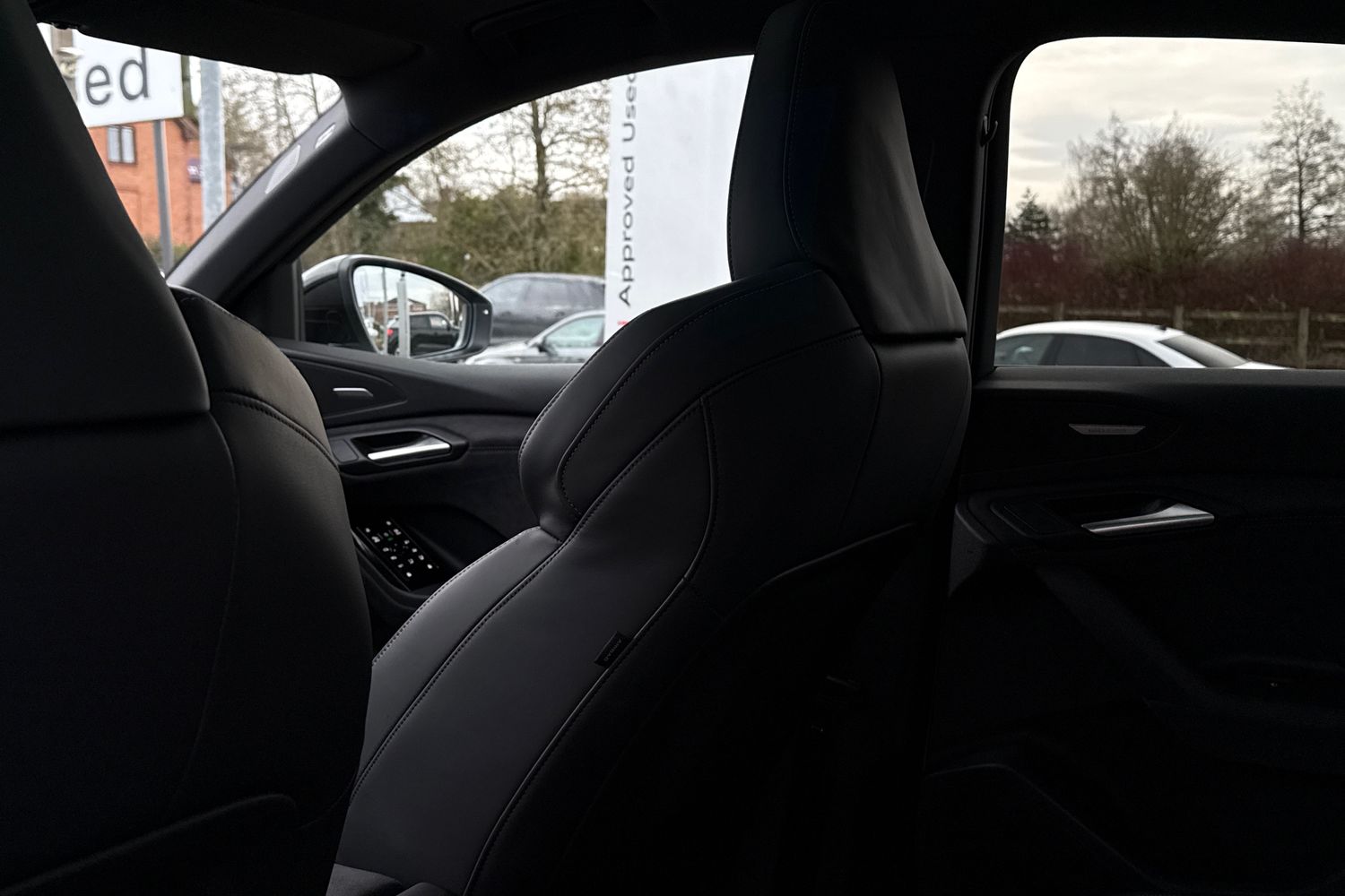 Used Audi Q6 e-tron 2025 for sale - 77996518: Photo 30