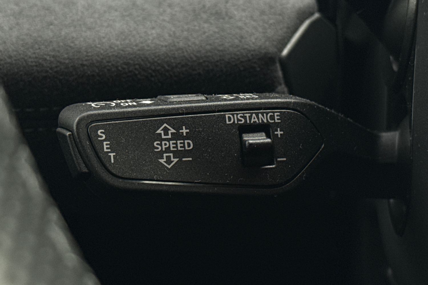 Used Audi Q6 e-tron 2025 for sale - 77996518: Photo 41