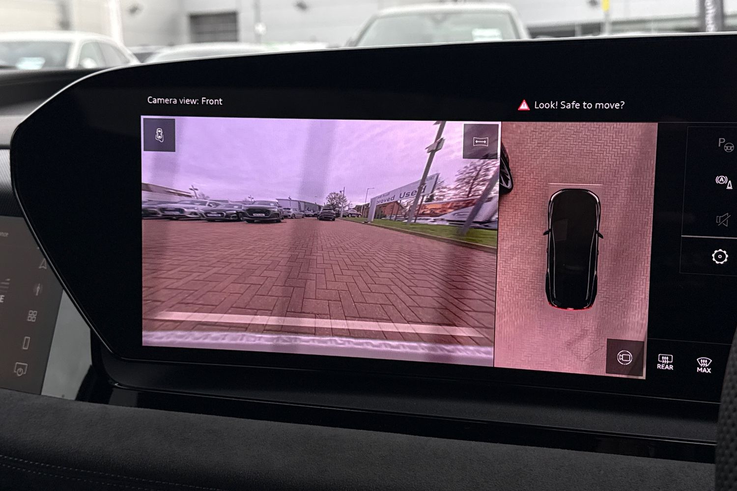 Used Audi Q6 e-tron 2025 for sale - 77996518: Photo 44