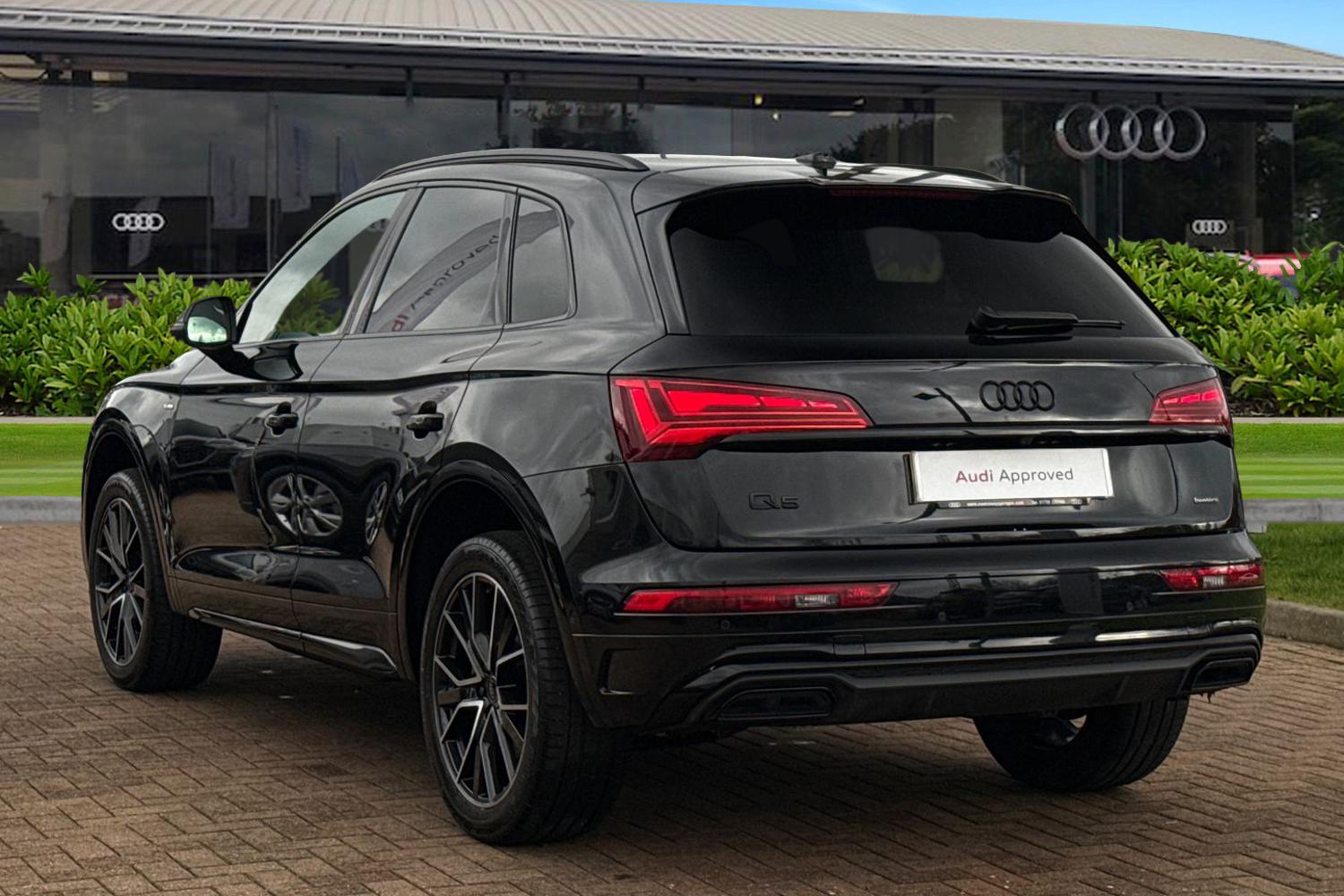 Used Audi Q5 2024 for sale - 77500969: Photo 2