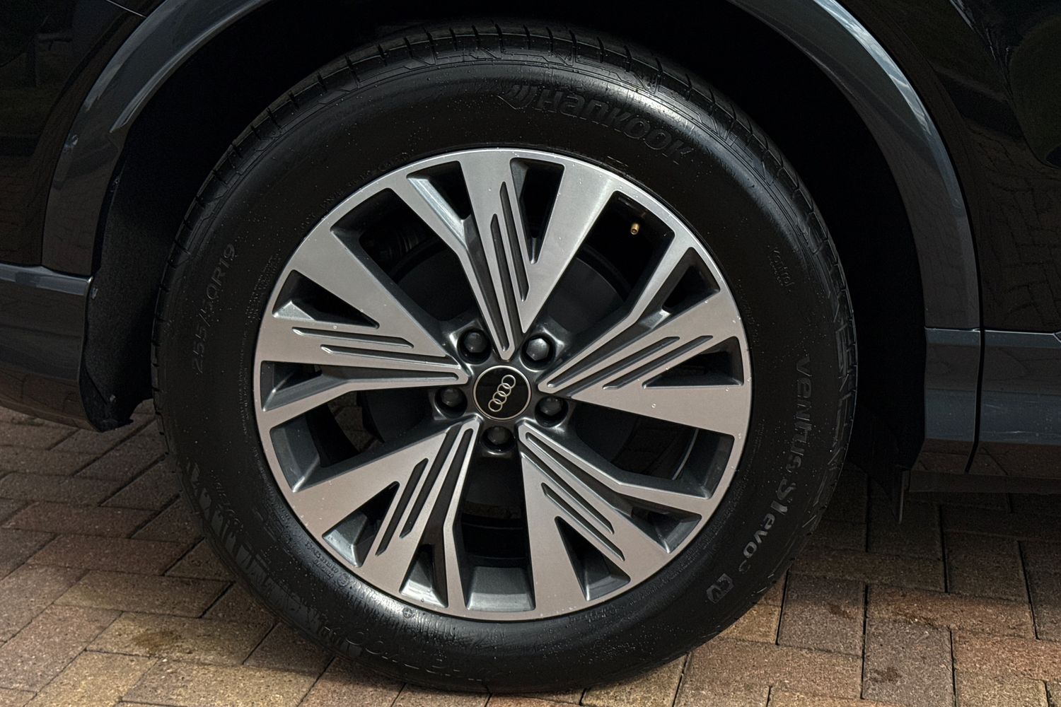 Used Audi Q4 e-tron 2025 for sale - 76526949: Photo 10