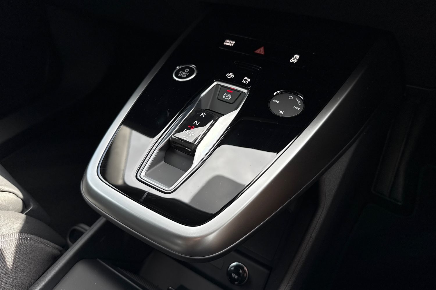 Used Audi Q4 e-tron 2025 for sale - 76526949: Photo 22