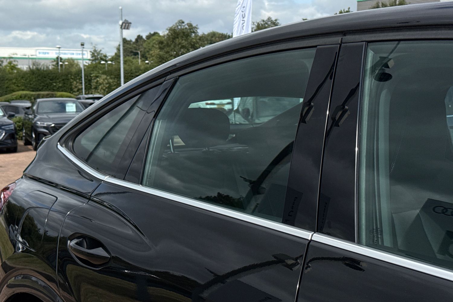 Used Audi Q4 e-tron 2025 for sale - 76526949: Photo 47