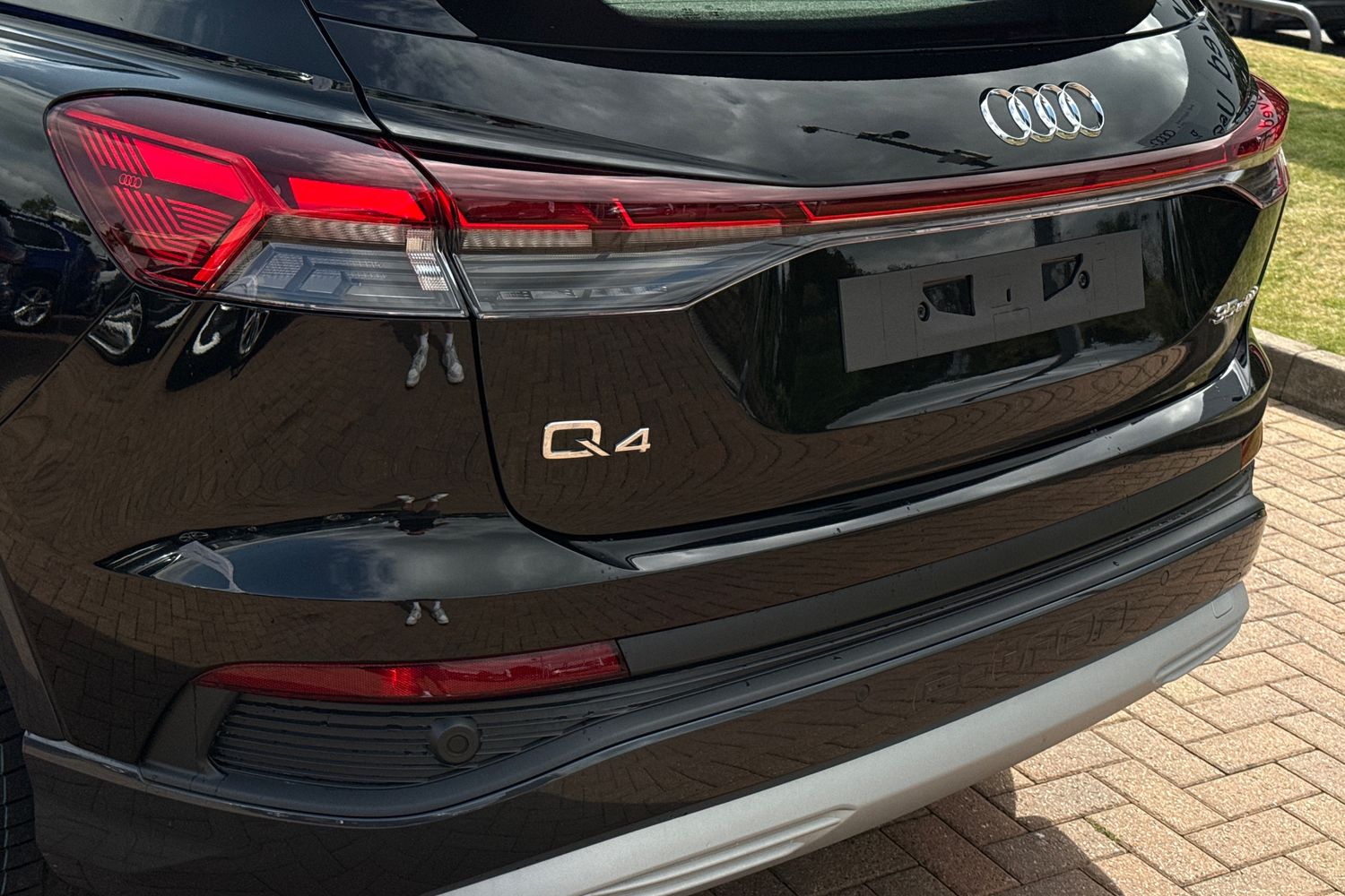 Used Audi Q4 e-tron 2025 for sale - 76526949: Photo 7