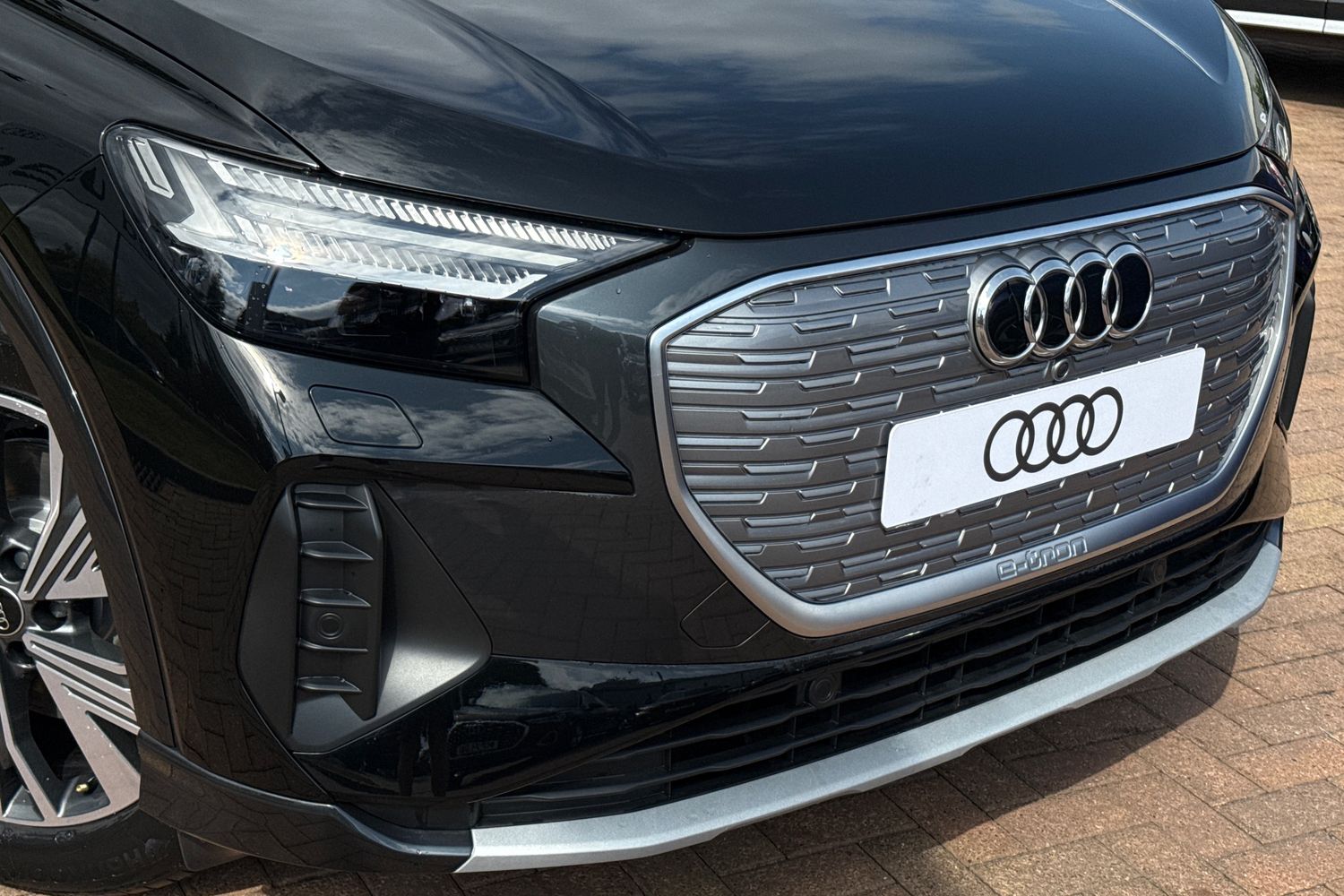 Used Audi Q4 e-tron 2025 for sale - 76526949: Photo 8