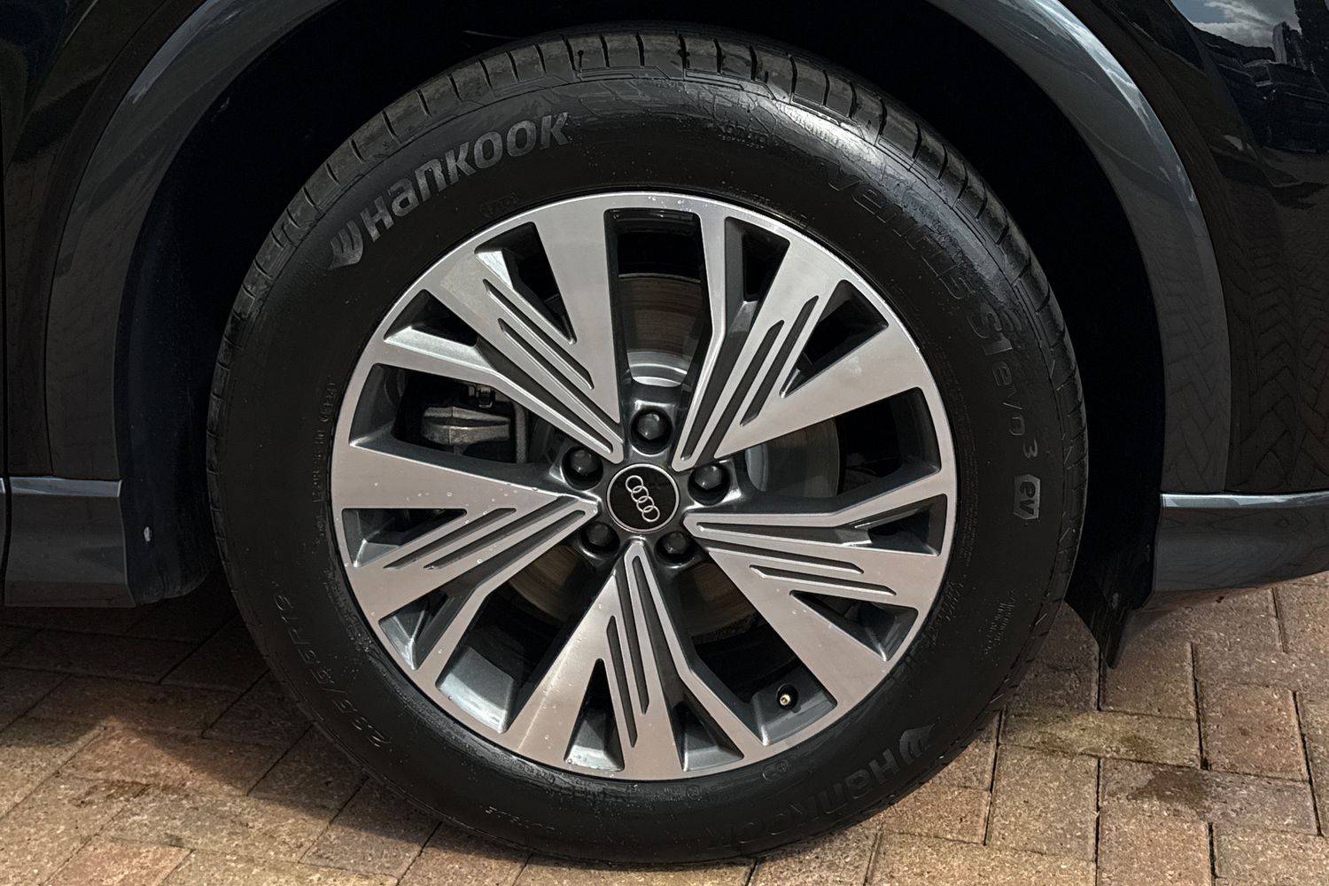 Used Audi Q4 e-tron 2025 for sale - 76526949: Photo 9