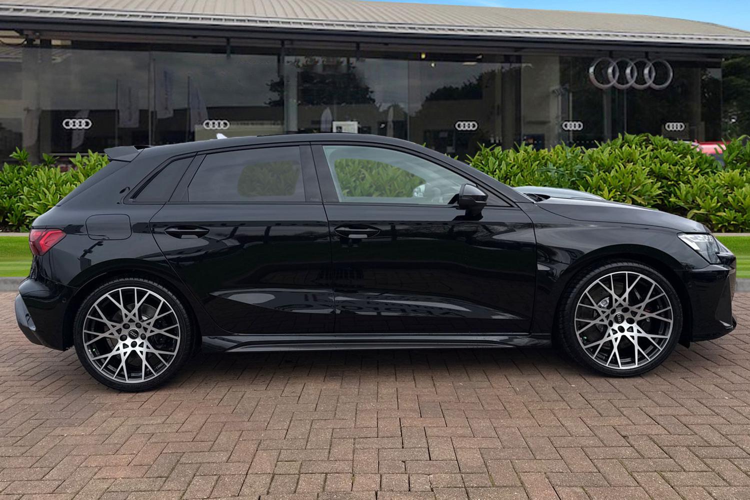 Used Audi RS3 2026 for sale - 77608180: Photo 3