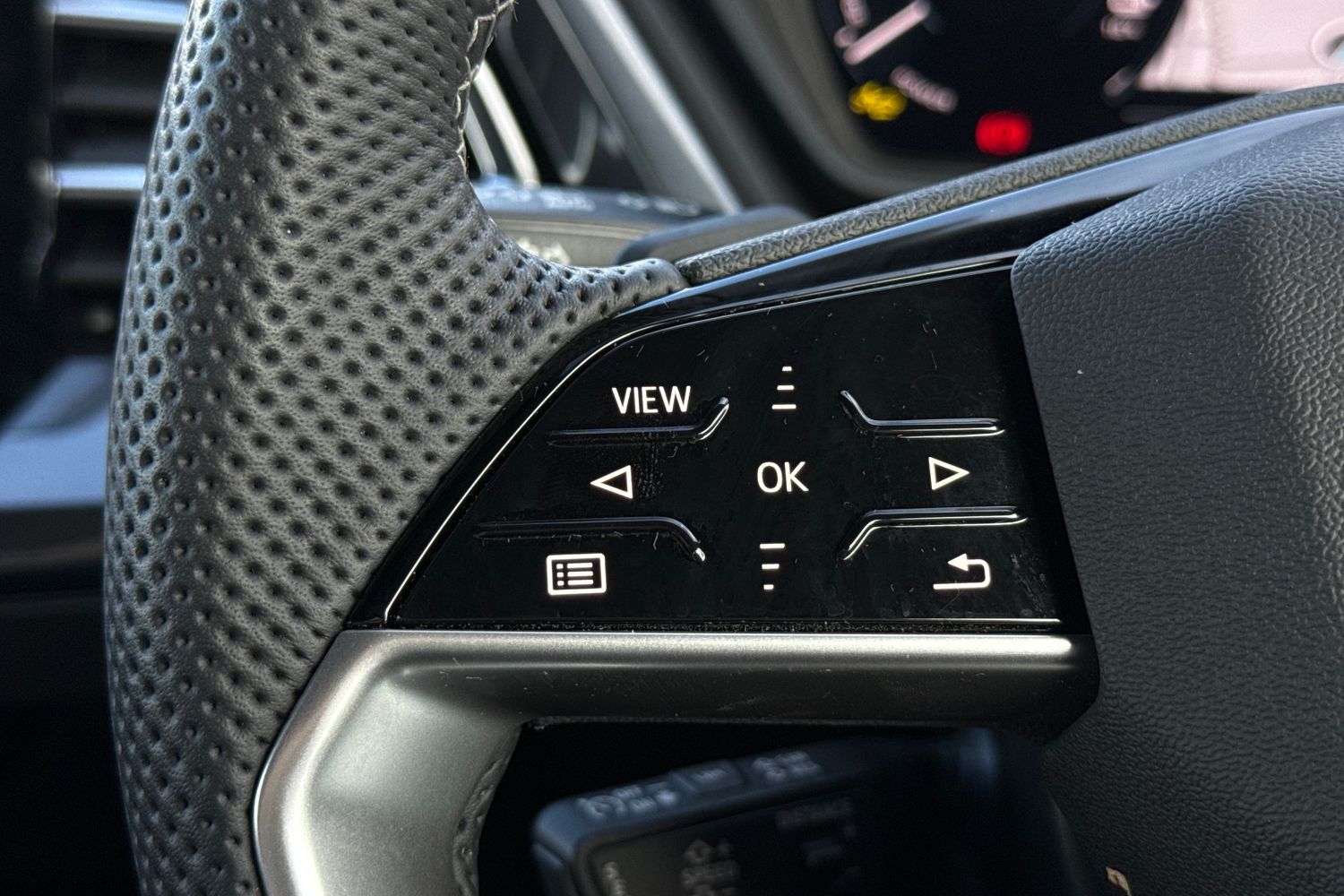 Used Audi Q4 e-tron 2025 for sale - 76509190: Photo 34