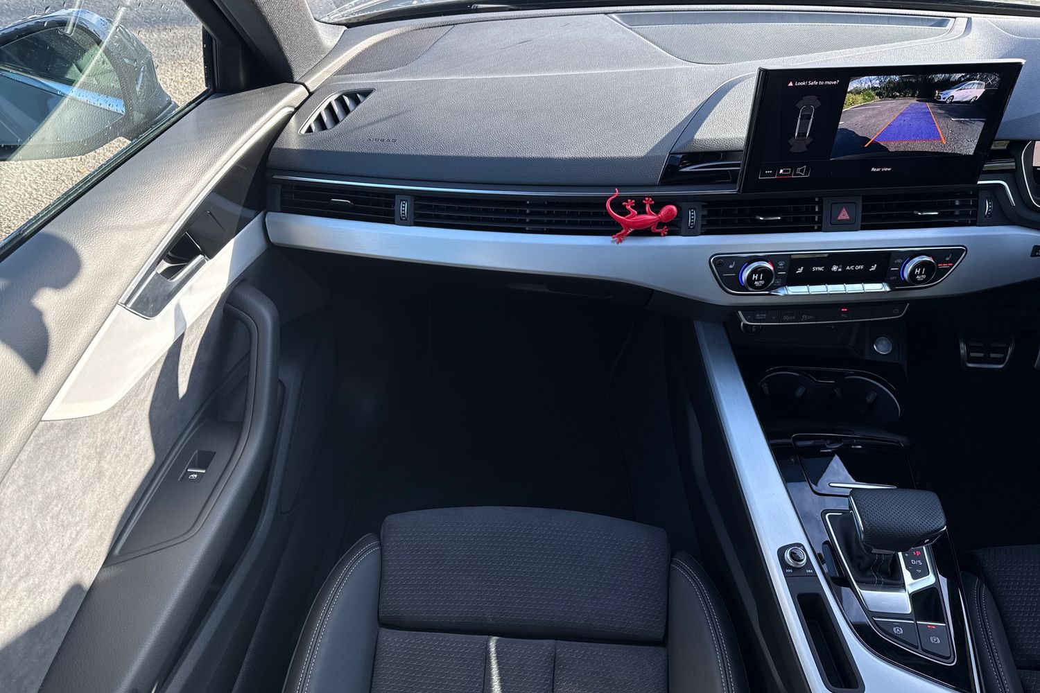 Used Audi A4 2025 for sale - 76649138: Photo 15