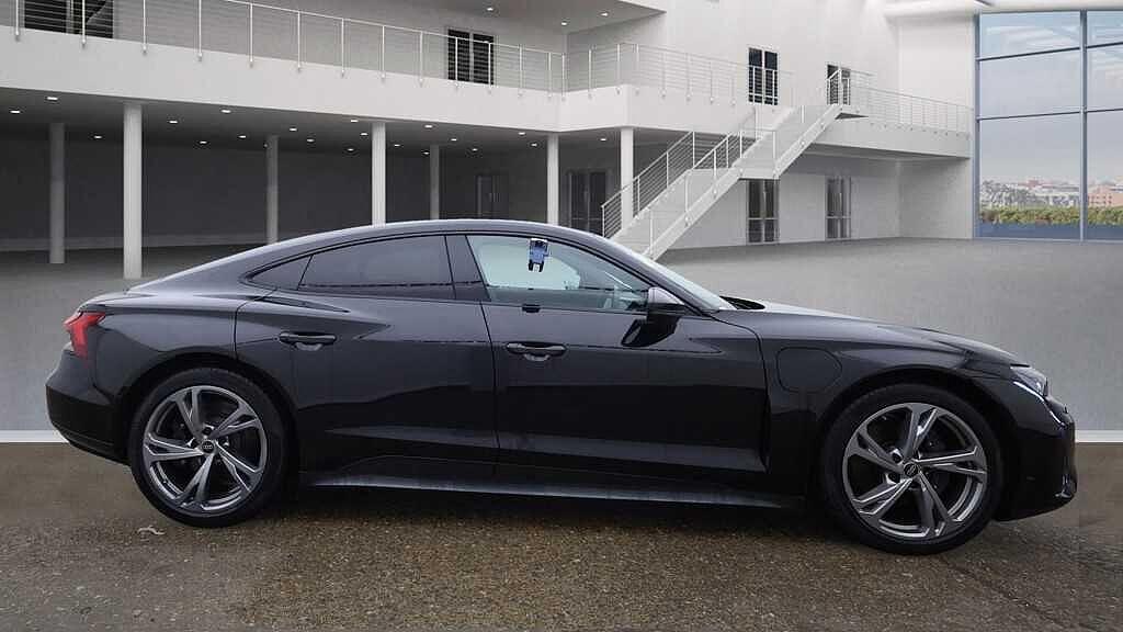 Used Audi e-tron GT 2022 for sale - 77080024: Photo 6