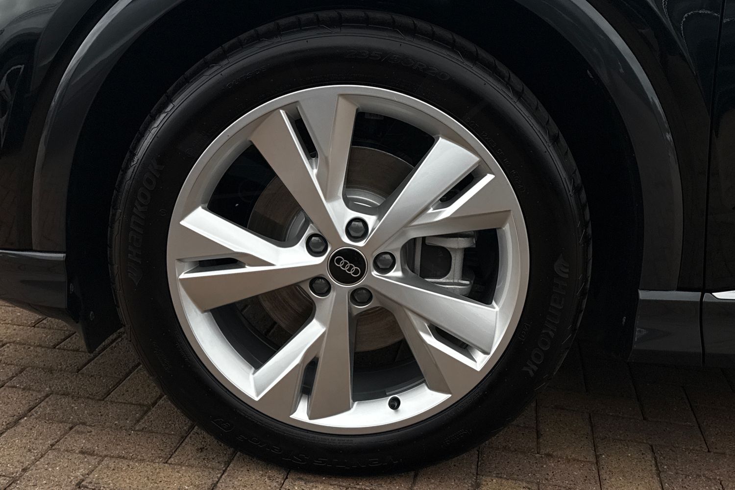 Used Audi Q4 e-tron 2025 for sale - 76526948: Photo 11