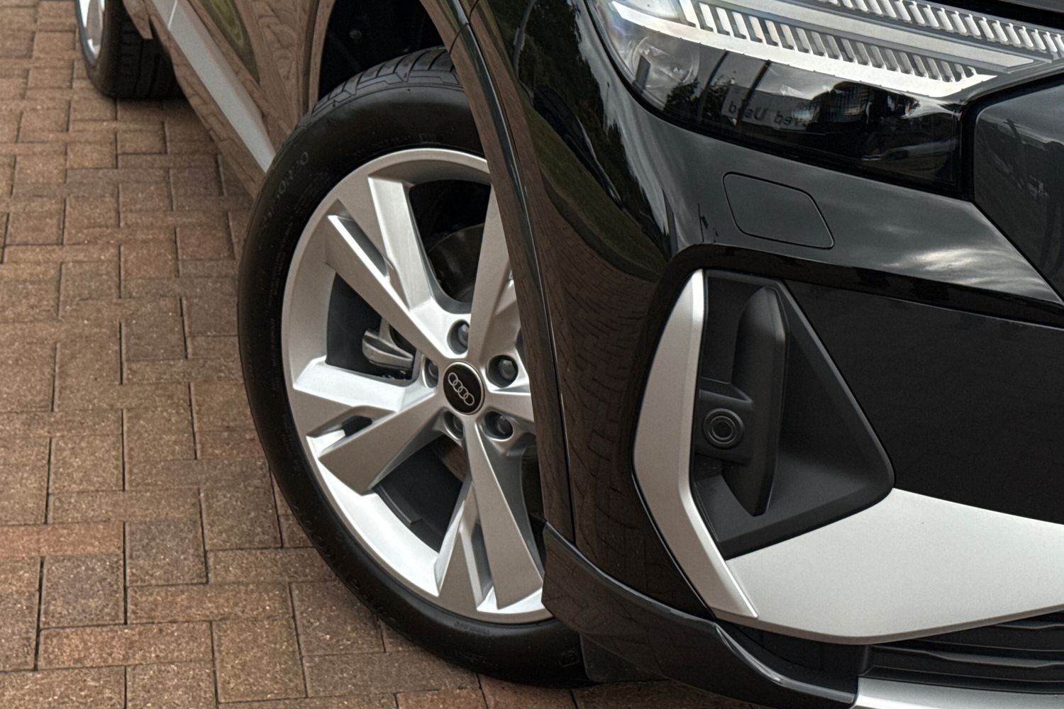 Used Audi Q4 e-tron 2025 for sale - 76526948: Photo 25