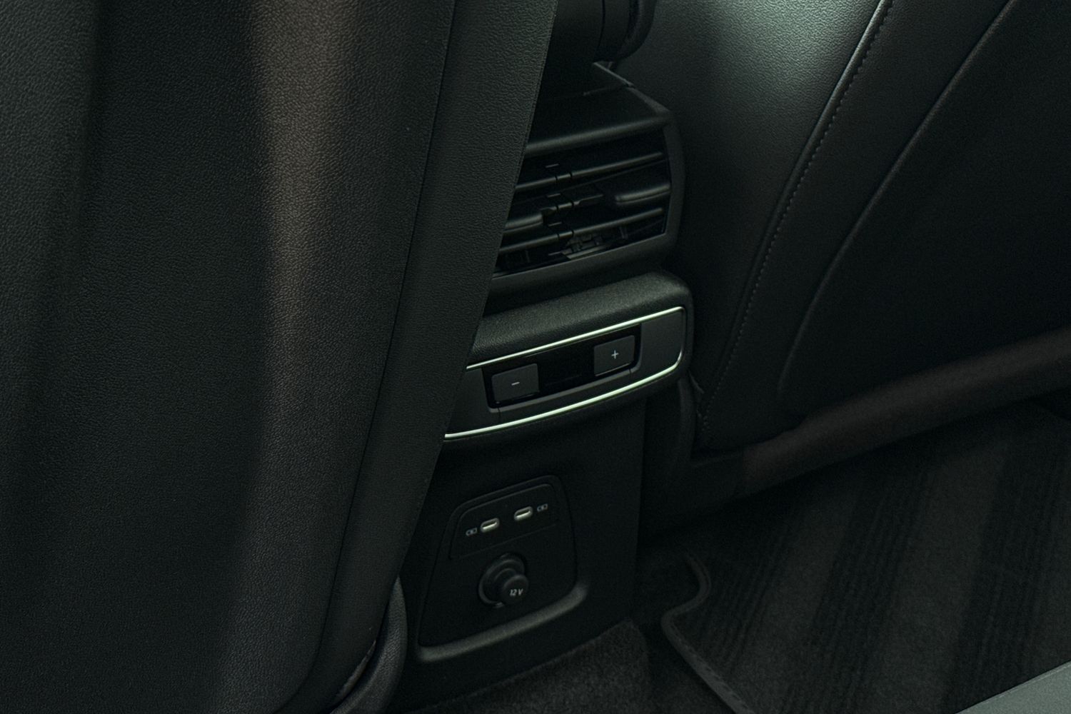 Used Audi Q4 e-tron 2025 for sale - 76526948: Photo 29