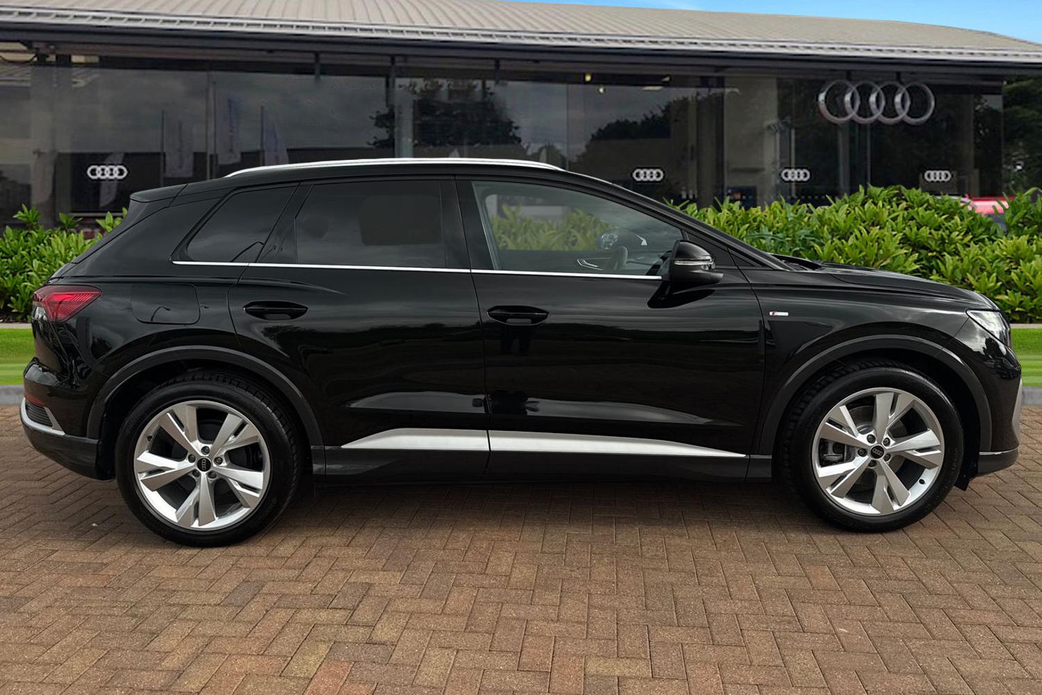 Used Audi Q4 e-tron 2025 for sale - 76526948: Photo 3