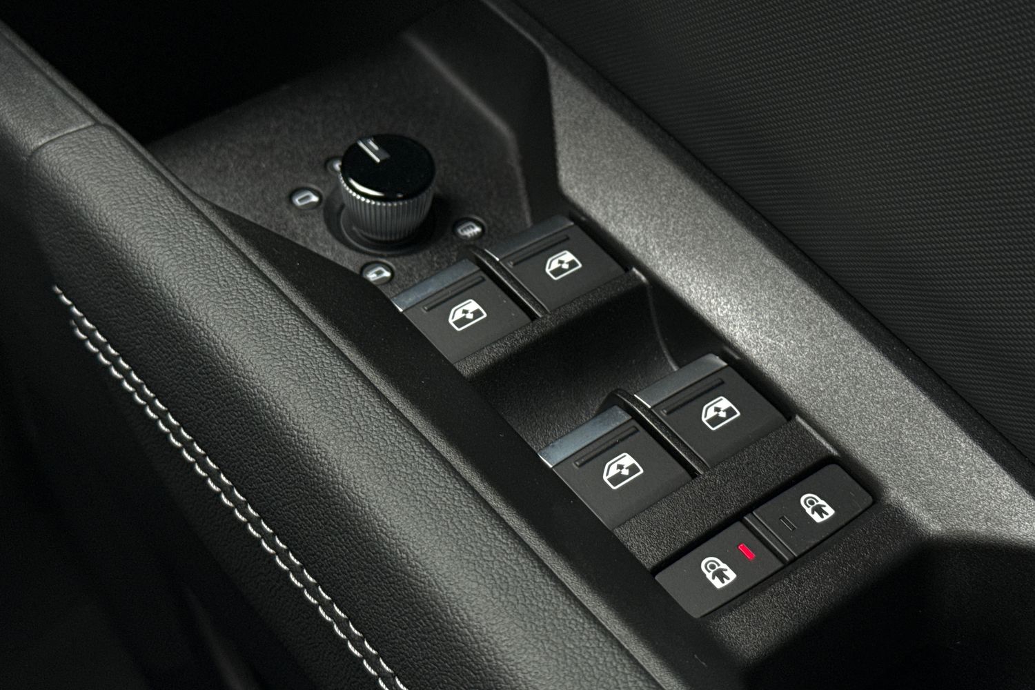 Used Audi Q4 e-tron 2025 for sale - 76526948: Photo 39