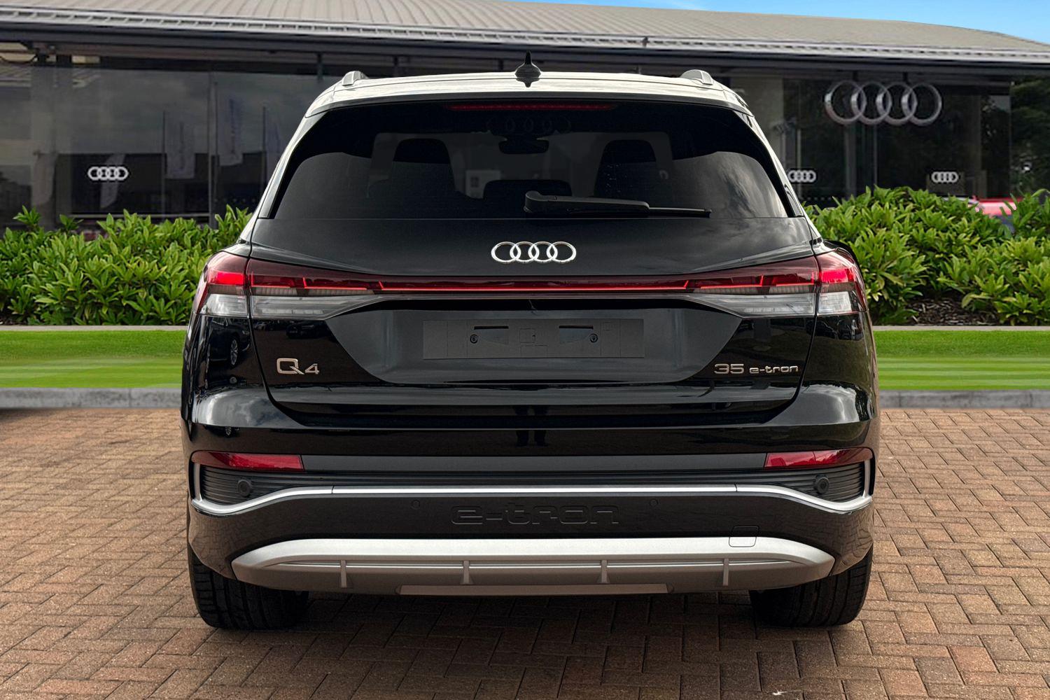 Used Audi Q4 e-tron 2025 for sale - 76526948: Photo 4