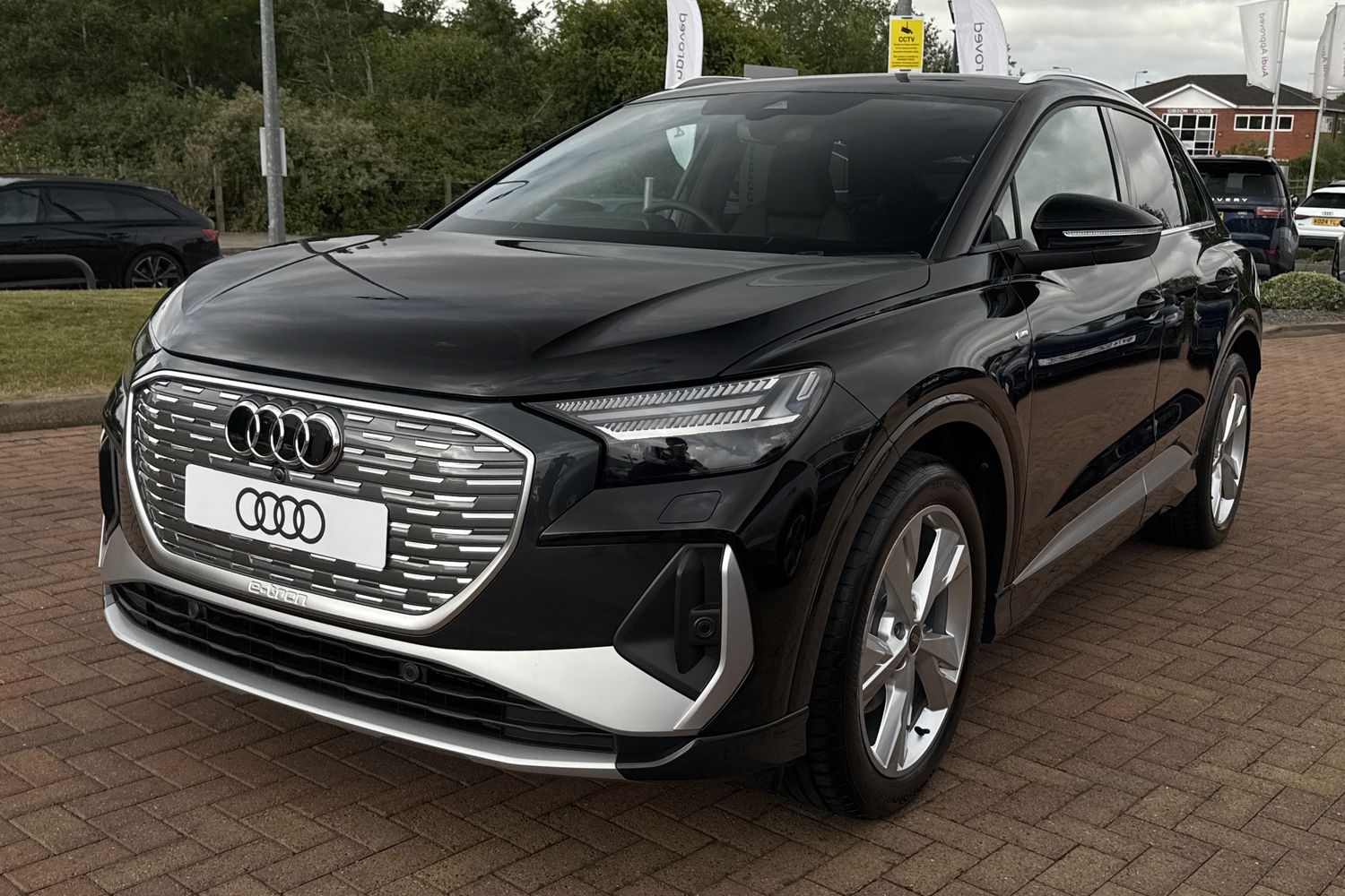 Used Audi Q4 e-tron 2025 for sale - 76526948: Photo 59