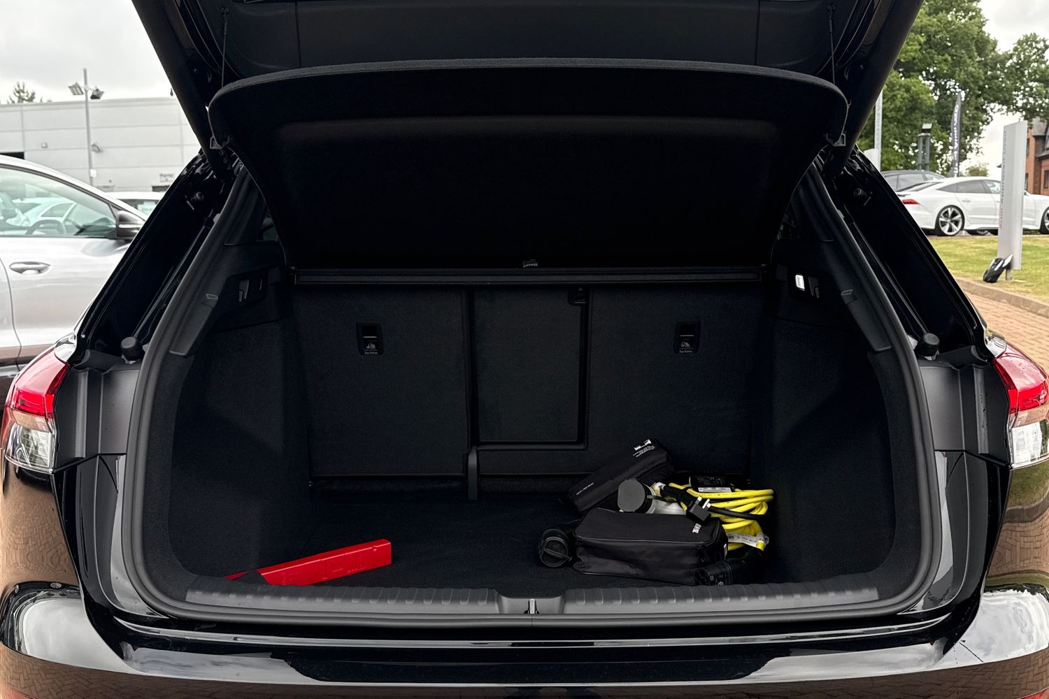 Used Audi Q4 e-tron 2025 for sale - 76526948: Photo 6