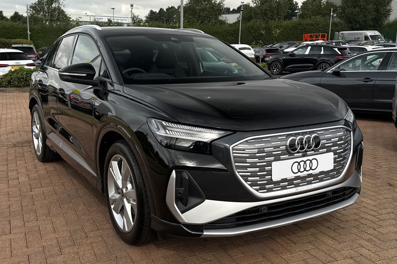 Used Audi Q4 e-tron 2025 for sale - 76526948: Photo 60