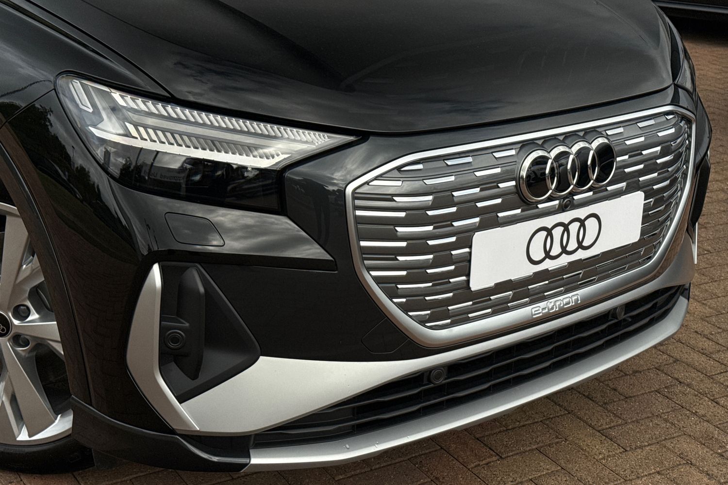 Used Audi Q4 e-tron 2025 for sale - 76526948: Photo 8