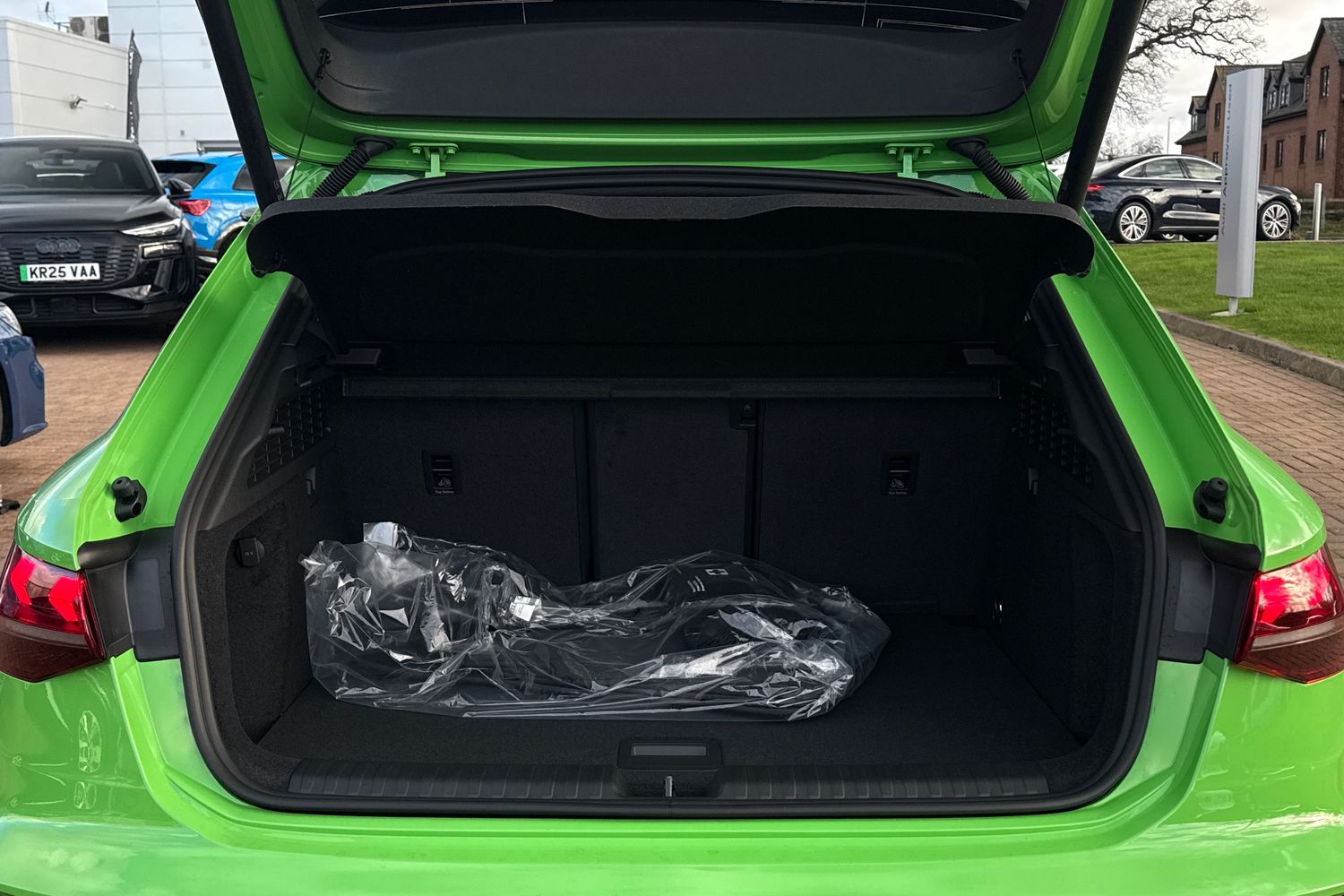 Used Audi RS3 2026 for sale - 77407575: Photo 6