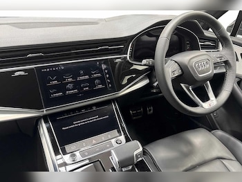 Used Audi Q7 2025 for sale - 75499520: Photo