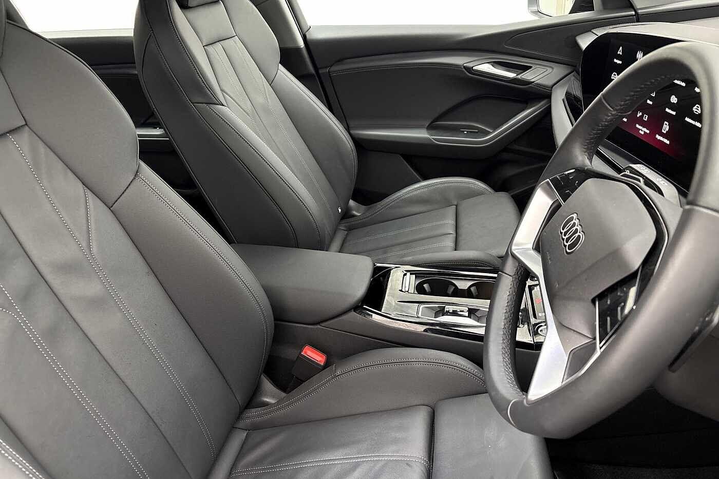 Used Audi Q6 e-tron 2025 for sale - 77535341: Photo 11