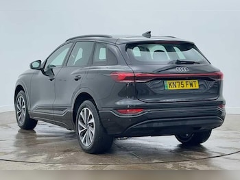 Used Audi Q6 e-tron 2025 for sale - 77535341: Photo