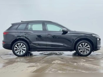 Used Audi Q6 e-tron 2025 for sale - 77535341: Photo