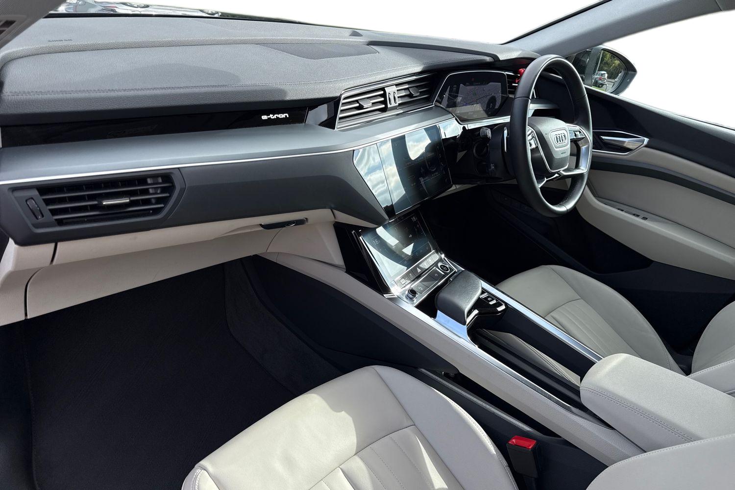 Used Audi e-tron 2022 for sale - 76194179: Photo 15