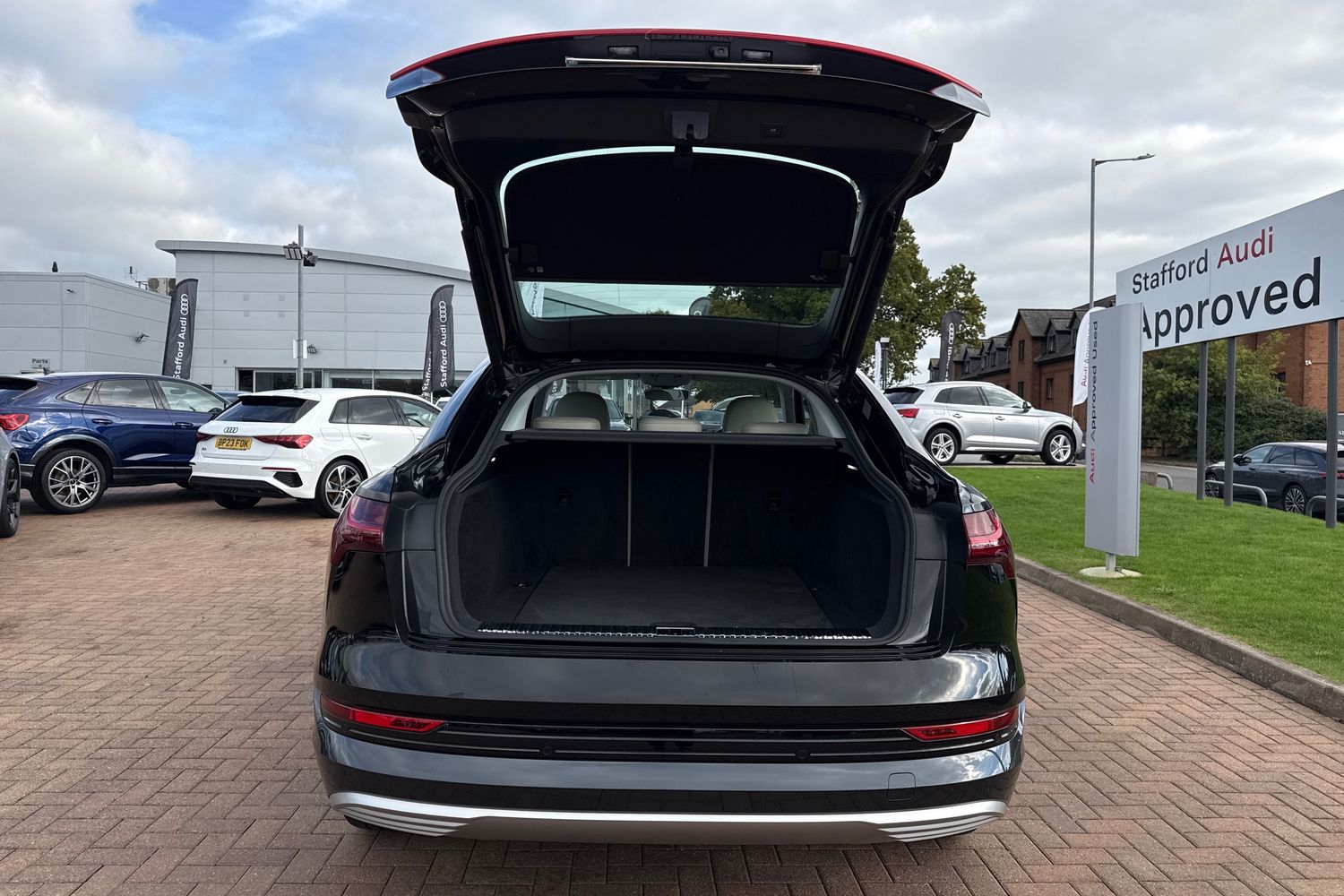 Used Audi e-tron 2022 for sale - 76194179: Photo 38