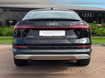 Used Audi e-tron 2022 for sale - 76194179: Photo 4