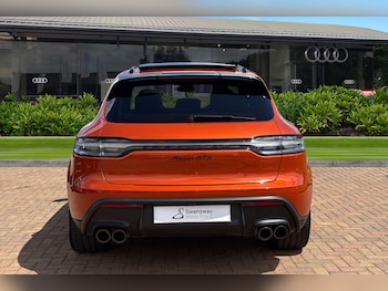 Used Porsche Macan 2024 for sale - 79097882: Photo