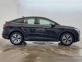 Used Audi Q4 e-tron 2025 for sale - 76909469: Photo