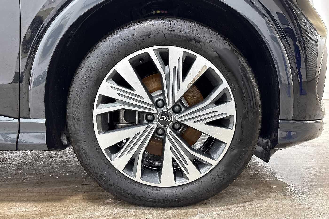 Used Audi Q4 e-tron 2025 for sale - 76909469: Photo 6