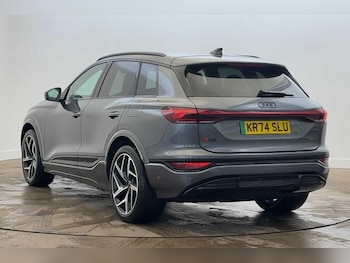 Used Audi Q6 e-tron 2024 for sale - 76590403: Photo