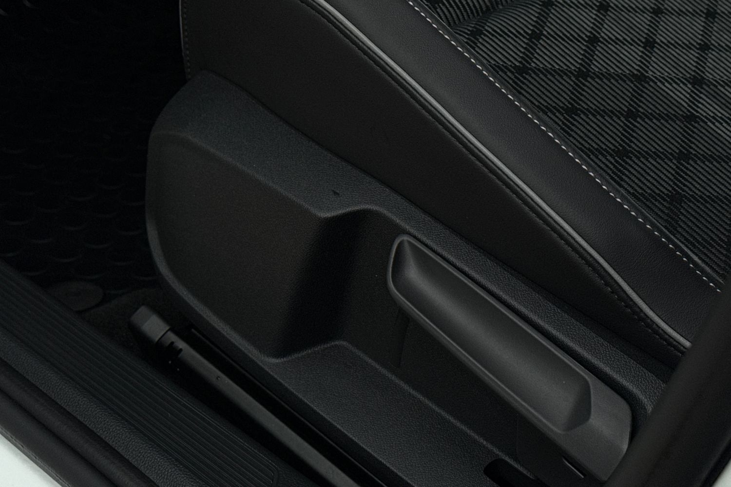 Used Volkswagen Golf 2023 for sale - 77327469: Photo 34