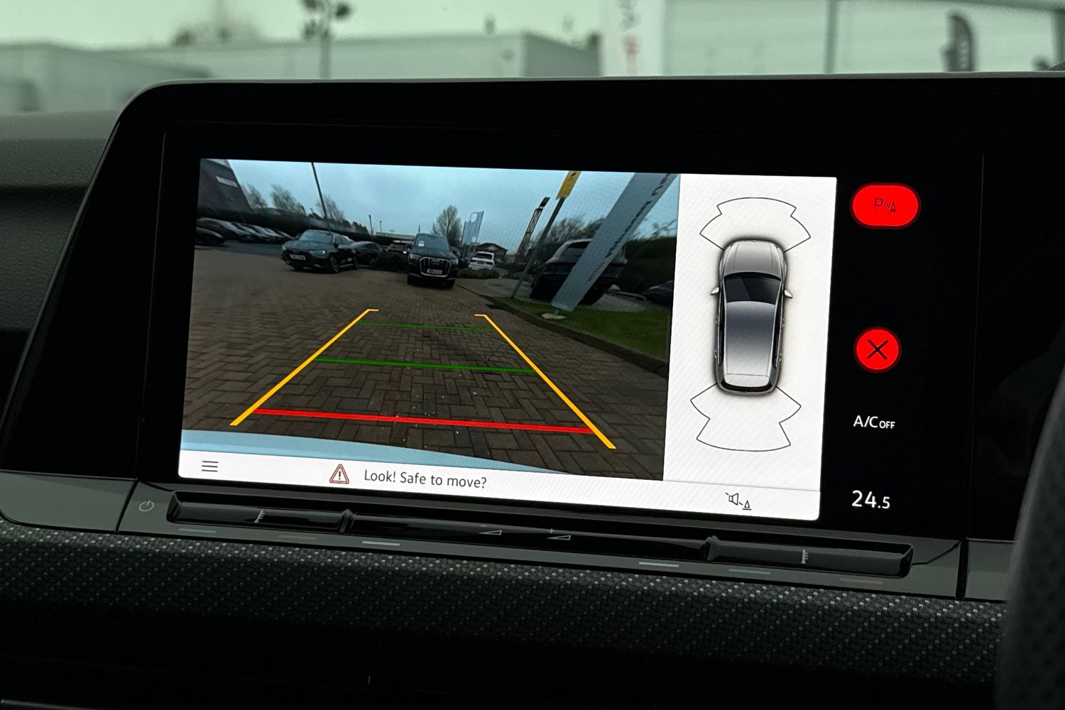 Used Volkswagen Golf 2023 for sale - 77327469: Photo 39